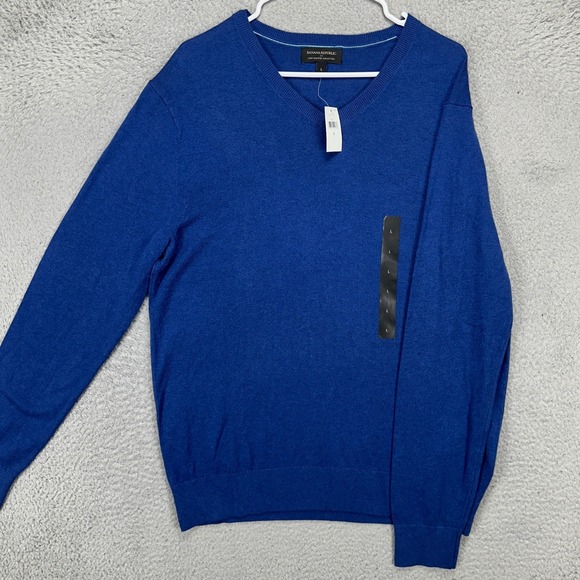 Banana Republic Adult Mens V-Neck Sweater Large Blue Nylon Blend Long Sleeve NEW